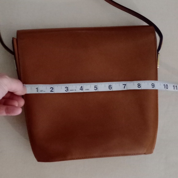 Vintage Bally tan leather crossbody bag - Picture 8 of 15